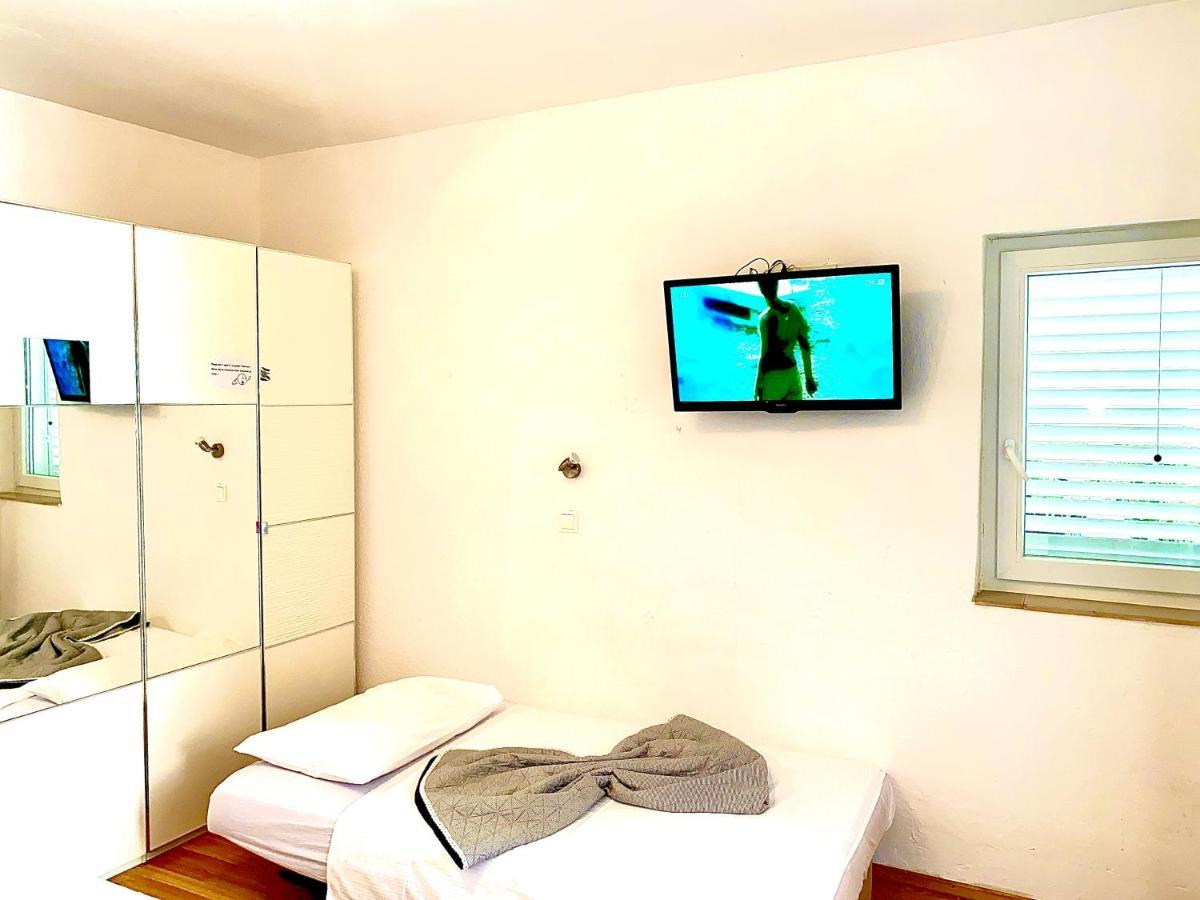 Apartment Carevic 巴什卡沃达 外观 照片